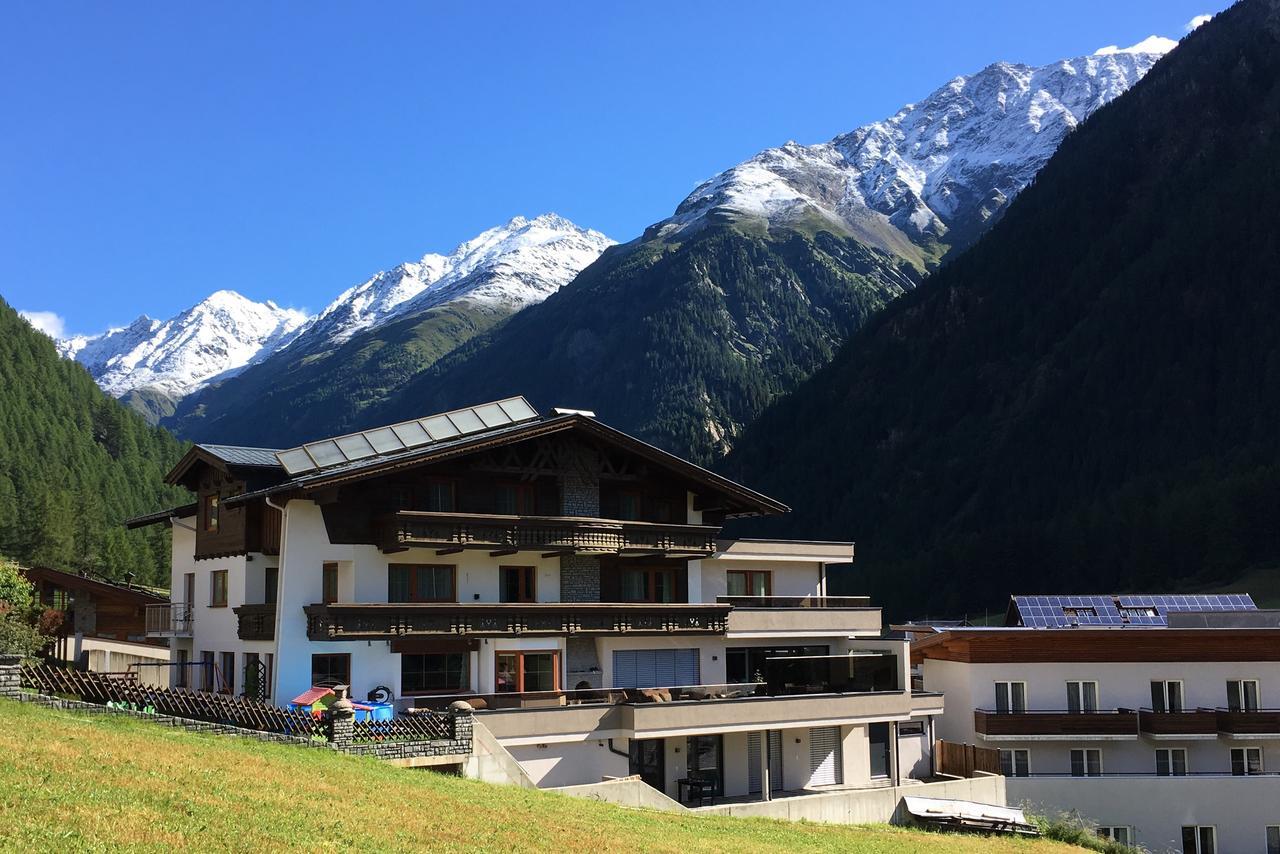 Fruehstueckspension Astoria Sölden Extérieur photo